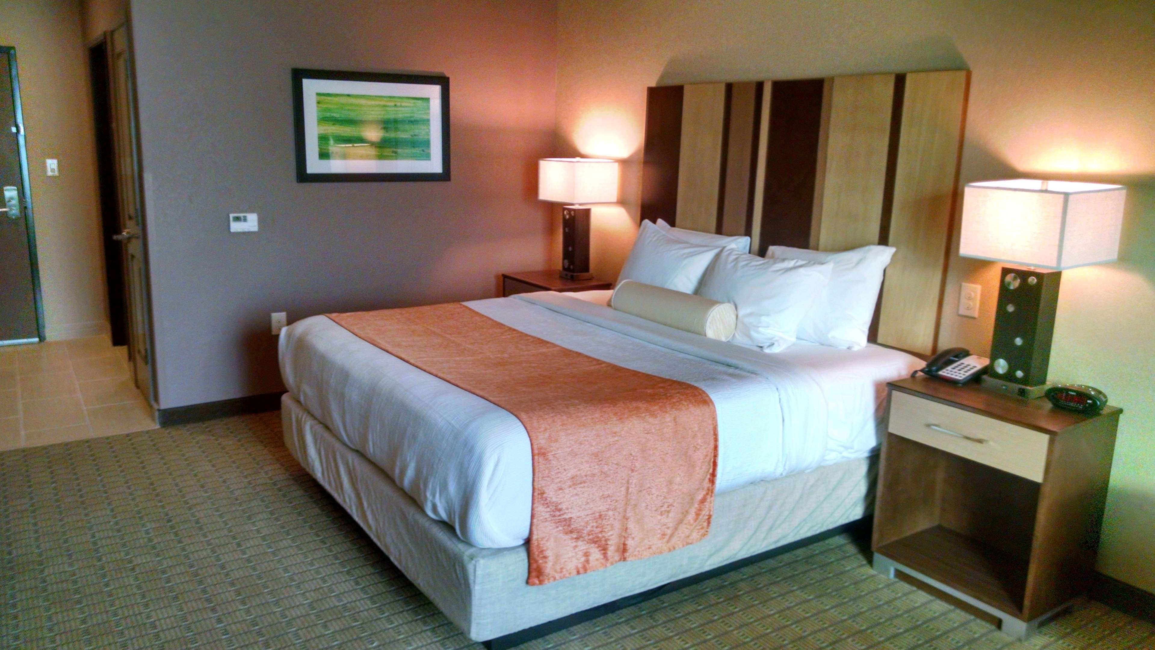 Best Western Plus Flatonia Inn Ngoại thất bức ảnh