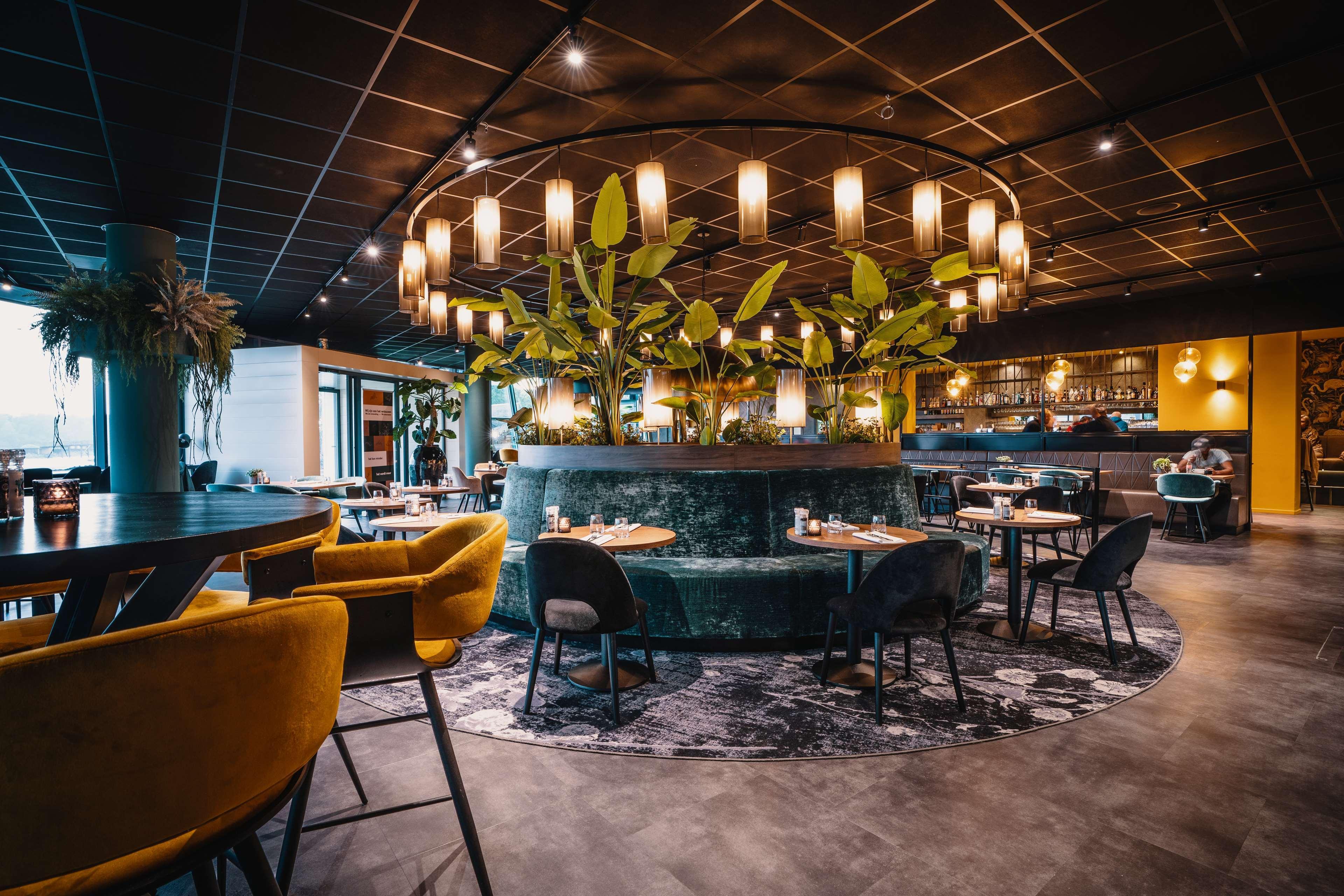 Best Western Plus Flatonia Inn Ngoại thất bức ảnh