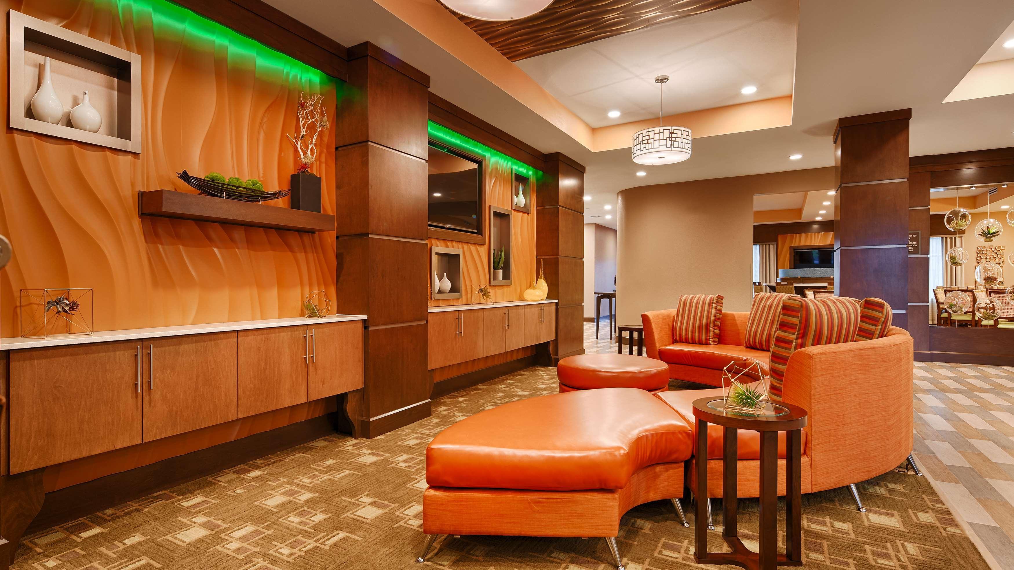 Best Western Plus Flatonia Inn Ngoại thất bức ảnh