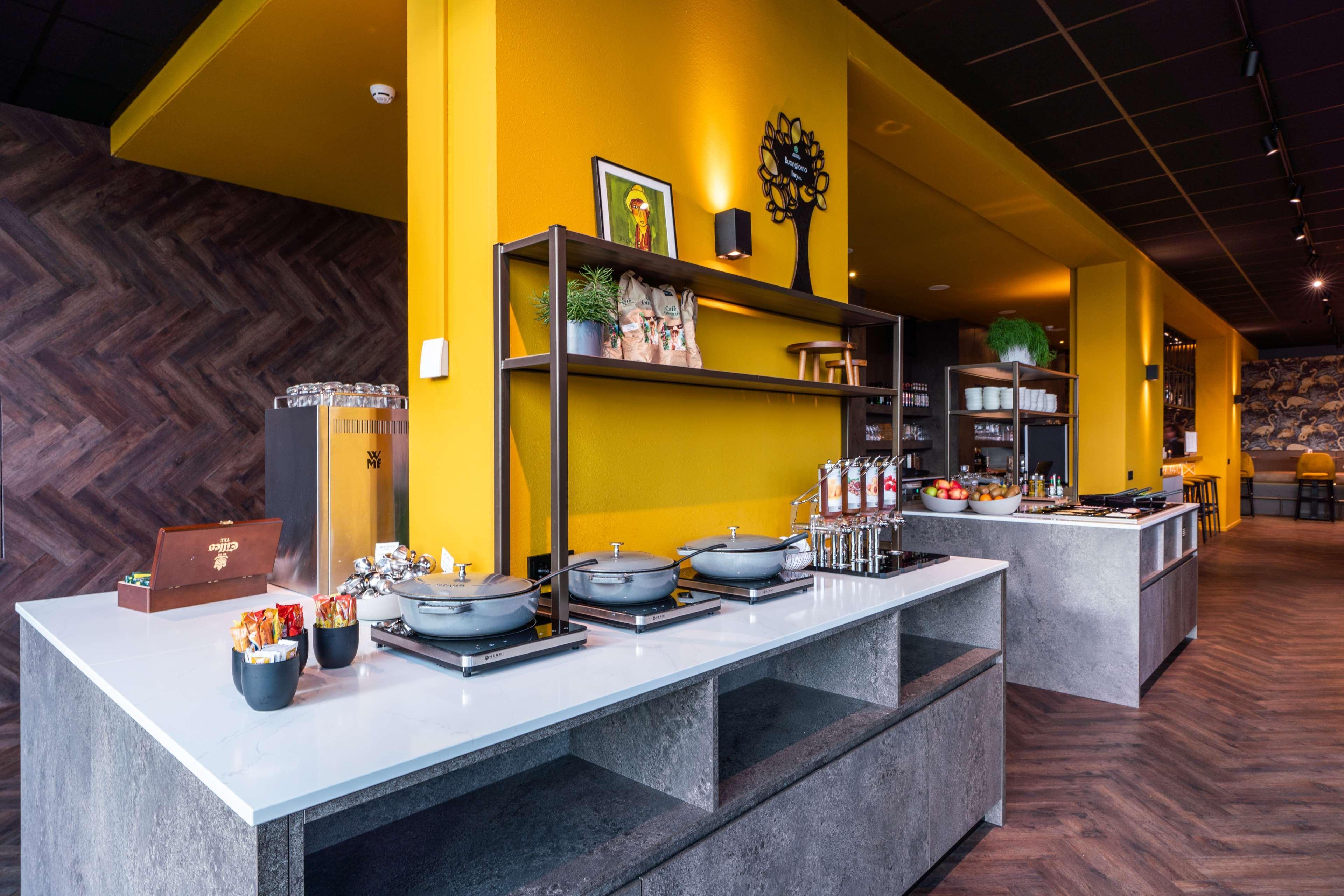Best Western Plus Flatonia Inn Ngoại thất bức ảnh