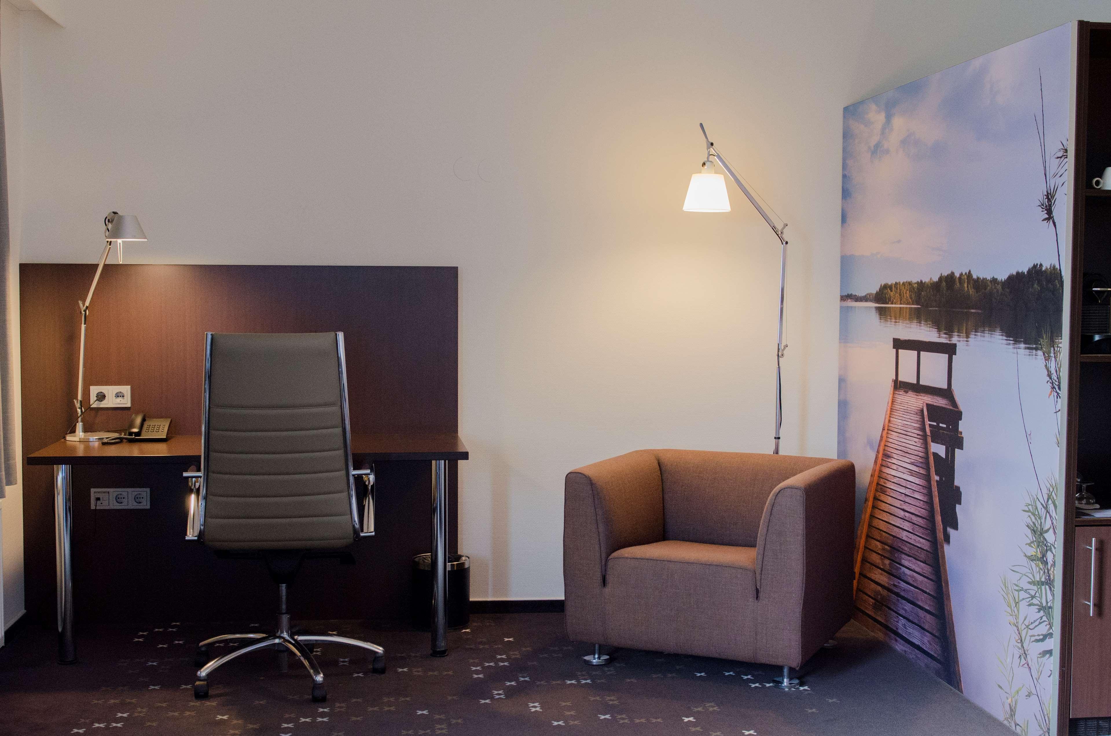 Best Western Plus Flatonia Inn Ngoại thất bức ảnh